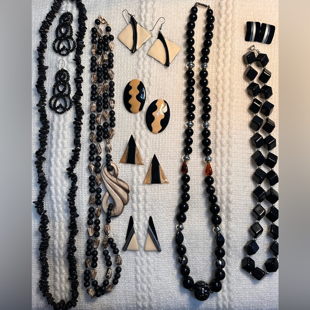 Lot of Four 1980s Vintage Beaded Necklaces & 6 pairs of Earrings